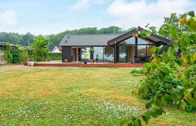 8 Person Holiday Home in Bjert - Foto 1