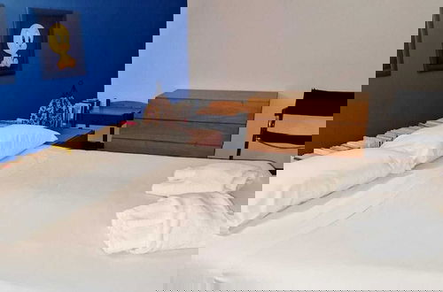 Foto 2 - THE BOOK NOOK