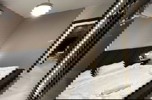 Foto 3 - Stylish Luxe Apartment Fr 0003