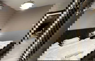 Foto 3 - Stylish Luxe Apartment Fr 0003