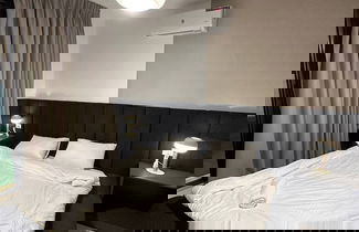 Foto 2 - Stylish Luxe Apartment Fr 0003