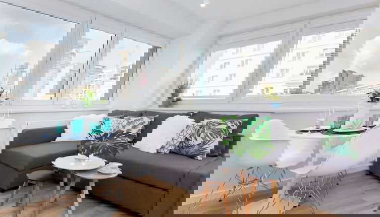 Photo 1 - Deluxe Studio Warsaw by Renters