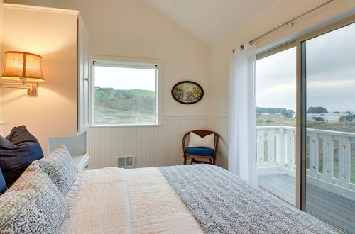 Photo 8 - Scenic Bandon Vacation Rental w/ Beach Access