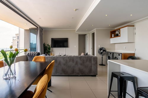 Photo 10 - Sandton Smart Apartment Seventeen