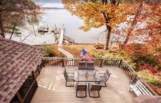 Photo 3 - Landover Lodge by Avantstay Waterfront + Dock