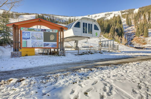 Photo 25 - Luxe Schweitzer Condo w/ Hot Tub: Ski-in/ski-out