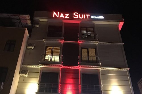 Foto 9 - Naz Suit