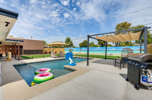 Photo 14 - Glendale Getaway: Swim, Putt, Grill, & Relax