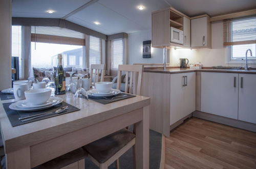 Photo 9 - Ty Moselle 12 - 2 Bedroom Holiday Home - Amroth