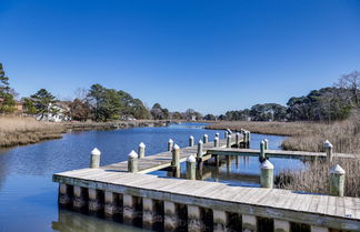 Foto 1 - Millville Abode - Dock & Pool Access, Near Beaches