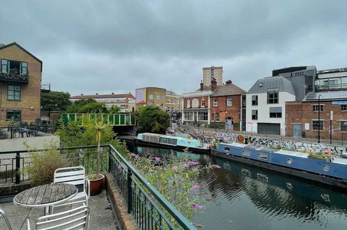 Foto 14 - Perfectly Located 1BD Flat by the Canal - Hackney