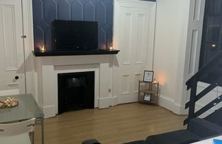 Photo 3 - Stunning 1-bed Apartment in Glasgow