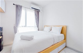 Foto 1 - Best Deal And Homey Studio Sky House Alam Sutera Apartment