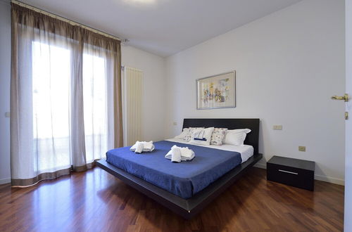 Foto 4 - Esedra in Cattolica With 2 Bedrooms and 1 Bathrooms