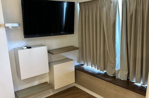 Photo 18 - COZI modern loft suite at BGC