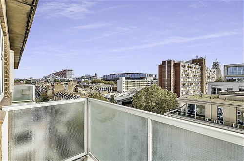 Photo 23 - Radiant Chelsea Flat With City View