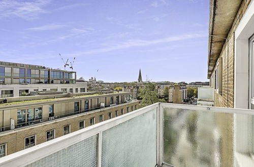 Photo 22 - Radiant Chelsea Flat With City View