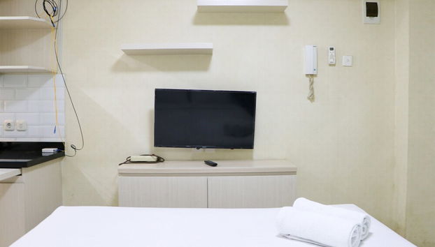 Strategic And Modern Studio At Bassura City Apartment - Foto 3