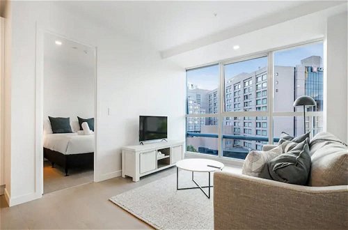 Foto 2 - Modern Bright Central Apartment