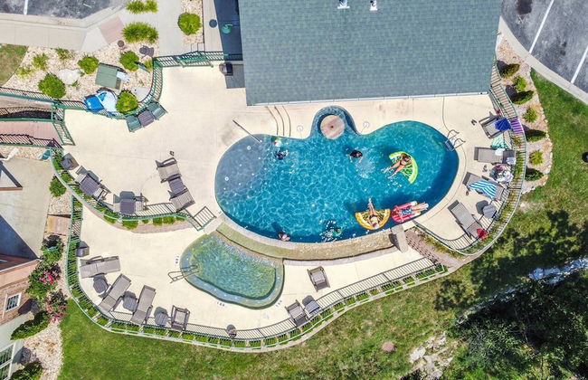 Cliffside Lake Retreat - 2 Bdr, Walk to Table Rock - Foto 1