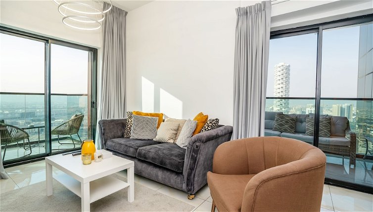 Photo 1 - Tanin - Modern Spacious 1BR Apartment With 2 Balconies