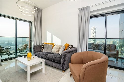Photo 1 - Tanin - Modern Spacious 1BR Apartment With 2 Balconies