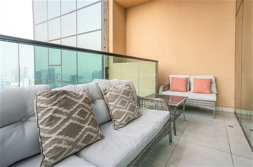 Foto 18 - Tanin - Modern Spacious 1BR Apartment With 2 Balconies