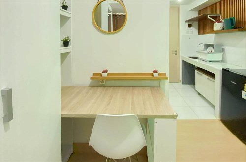 Foto 8 - Enjoy Living And Homey Studio Tokyo Riverside Pik 2 Apartment