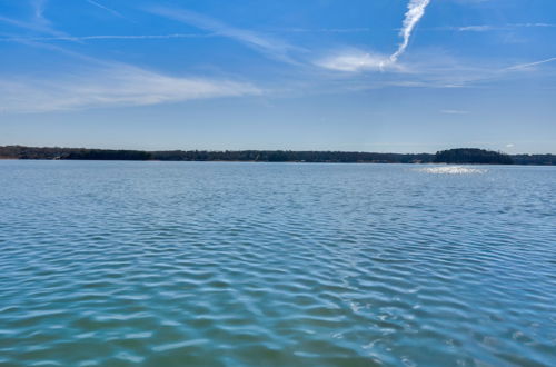 Photo 4 - Lake Hartwell Retreat w/ Deck & Private Dock