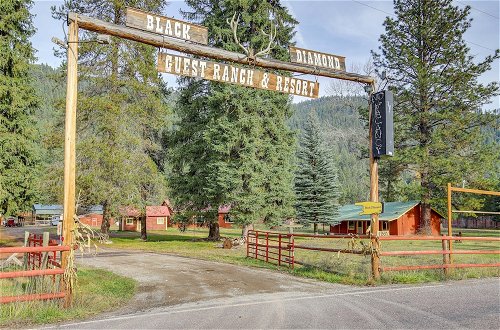 Foto 8 - Black Diamond Ranch Cabin on Working Ranch