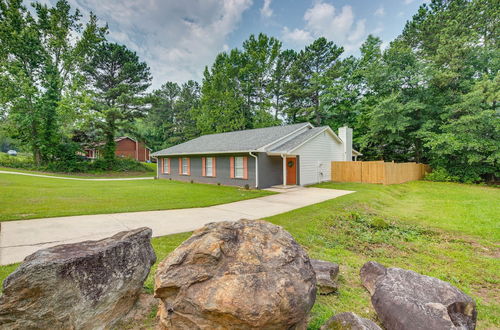 Photo 9 - Atlanta Vacation Rental With Gas Fireplace