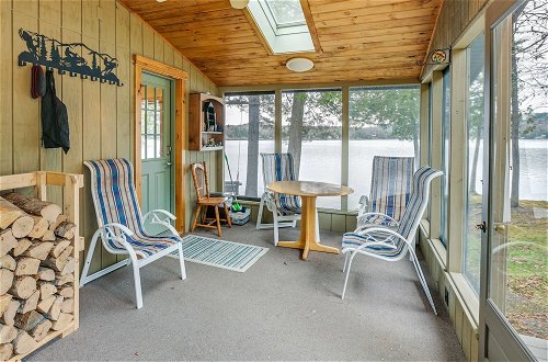 Photo 15 - Cozy Maine Cottage on Long Lake w/ Screened Porch
