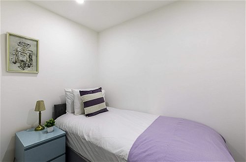 Photo 1 - Spacious and Beautiful Apartment In Hanwell