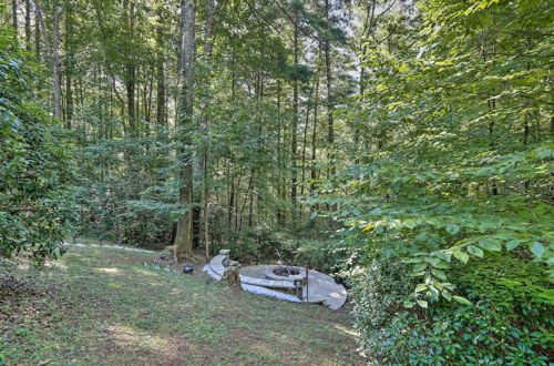 Photo 2 - Cozy Blue Ridge Cabin w/ Sauna & Trail Access