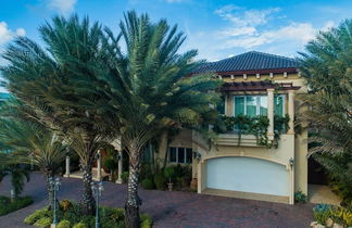 Photo 2 - Glamorous Luxury Villa Pool Jacuzzi Sea View