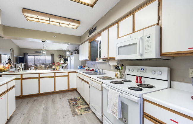 Jim and Roses Cozy Condo 15 Min to Downtown! - Foto 12