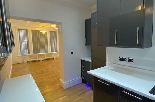 Photo 9 - Immaculate 1-bed Lux Apartment in Wolverhampton