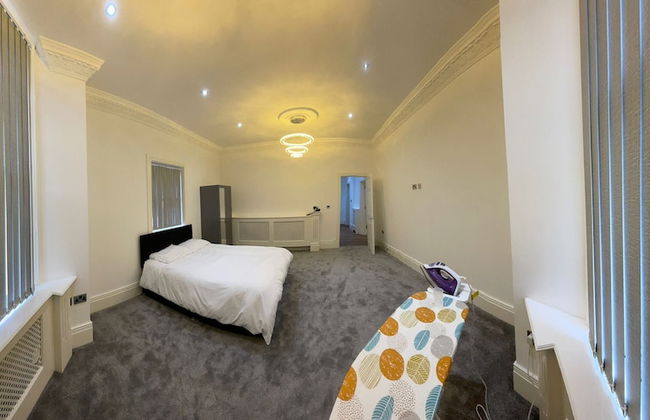 Immaculate 1-bed Lux Apartment in Wolverhampton - Foto 2