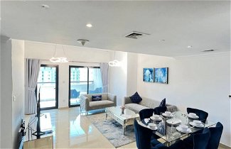 Photo 1 - Pure Living - Spacious & Relaxing 2BR Apartment in Dubai Marina