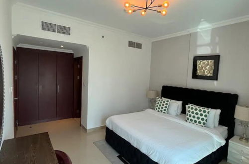 Photo 2 - Pure Living - Spacious & Relaxing 2BR Apartment in Dubai Marina