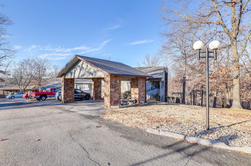 Foto 7 - Charming Bella Vista Townhome Near Lake Windsor