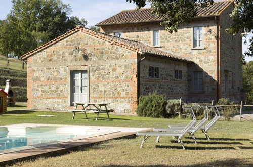 Photo 33 - Cozy Home D'orcia With Private Pool