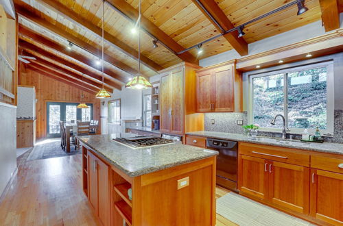 Photo 14 - Spacious Colfax Cabin Near Rollins Lake