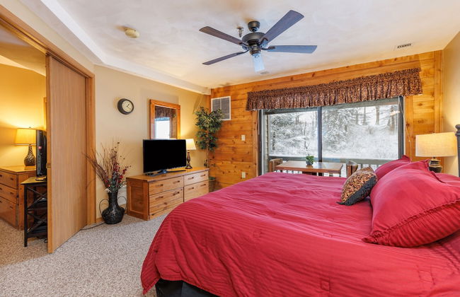 Seven Springs Stoneridge 3 BR Condo, Private Deck by RedAwning - Photo 6