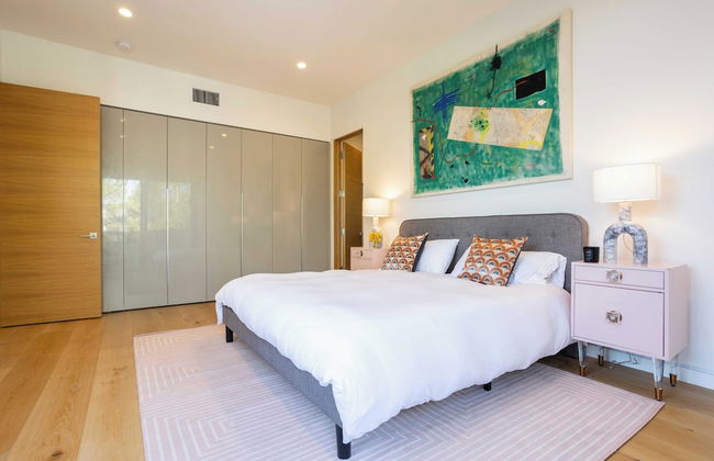 Luxe Weho Villa, Walk to Melrose Ave, Pool + Hot Tub North Vista by Avantstay - Foto 33