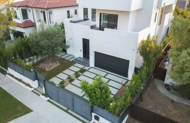 Luxe Weho Villa, Walk to Melrose Ave, Pool + Hot Tub North Vista by Avantstay - Foto 5