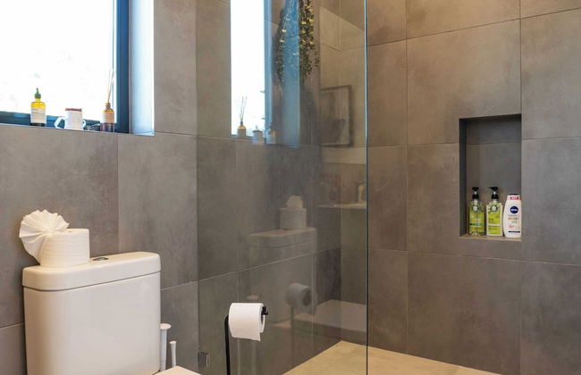 Luxe Weho Villa, Walk to Melrose Ave, Pool + Hot Tub North Vista by Avantstay - Foto 35
