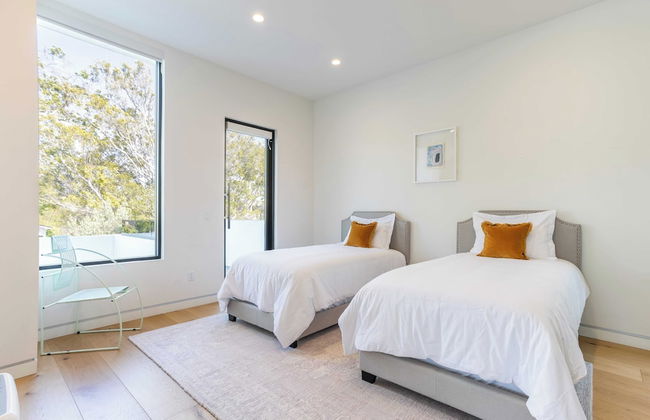 Luxe Weho Villa, Walk to Melrose Ave, Pool + Hot Tub North Vista by Avantstay - Foto 39