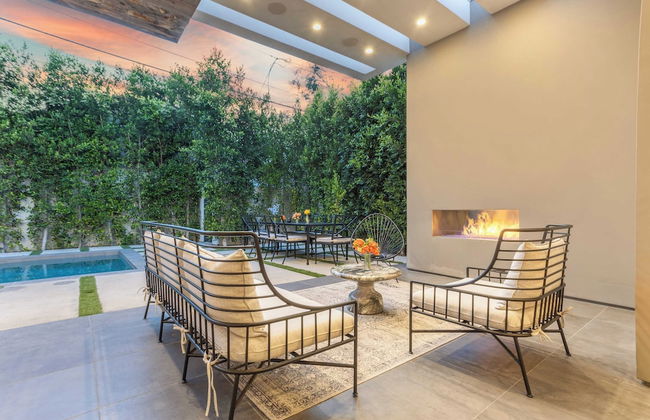 Luxe Weho Villa, Walk to Melrose Ave, Pool + Hot Tub North Vista by Avantstay - Foto 47