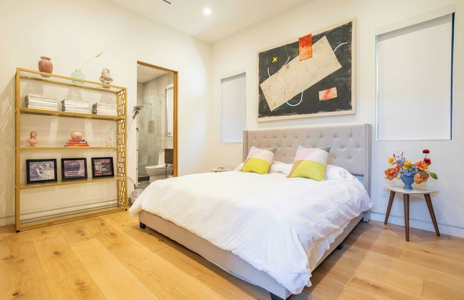 Luxe Weho Villa, Walk to Melrose Ave, Pool + Hot Tub North Vista by Avantstay - Foto 36
